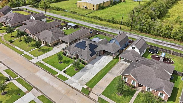 6715 Arlington Drive, Manvel, TX 77578