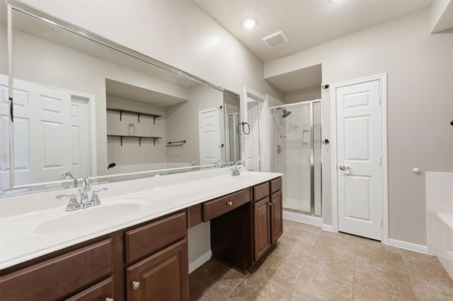 6715 Arlington Drive, Manvel, TX 77578