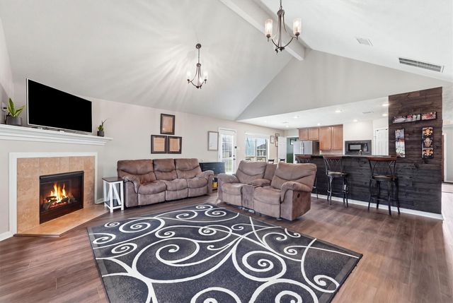 6715 Arlington Drive, Manvel, TX 77578