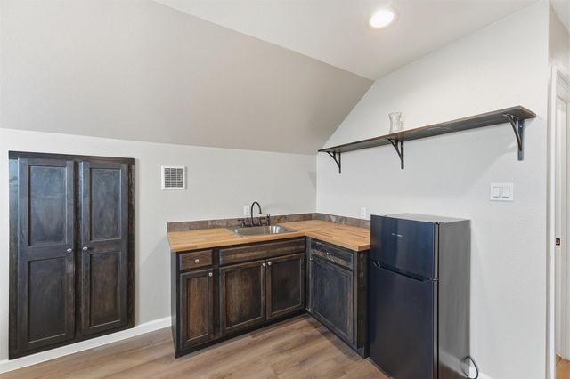 6715 Arlington Drive, Manvel, TX 77578