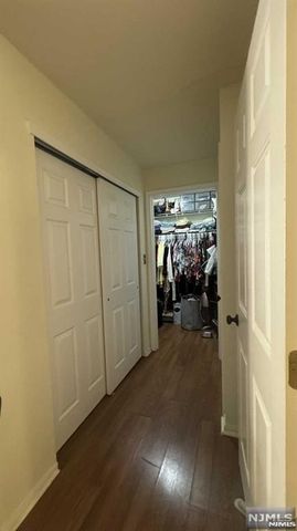 2098 Francis Court 2098, Mahwah, NJ 07430