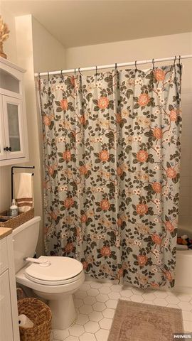 2098 Francis Court 2098, Mahwah, NJ 07430