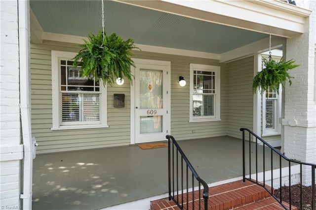 609 Magnolia Street, Greensboro, NC 27401