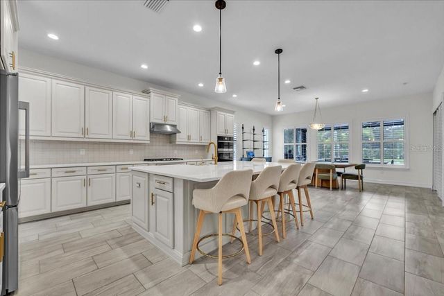 17923 BARN CLOSE DRIVE, Lutz, FL 33559