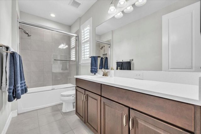 17923 BARN CLOSE DRIVE, Lutz, FL 33559