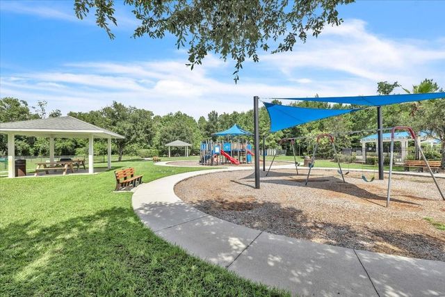 17923 BARN CLOSE DRIVE, Lutz, FL 33559