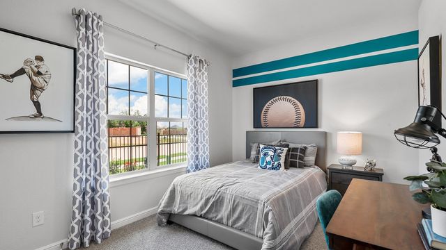 620 HARVEY Street, Grandview, TX 76050