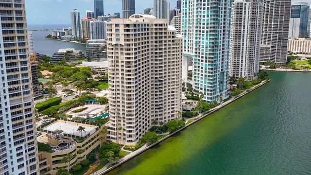 888 Brickell Key Dr 1001, Miami, FL 33131