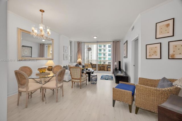 888 Brickell Key Dr 1001, Miami, FL 33131