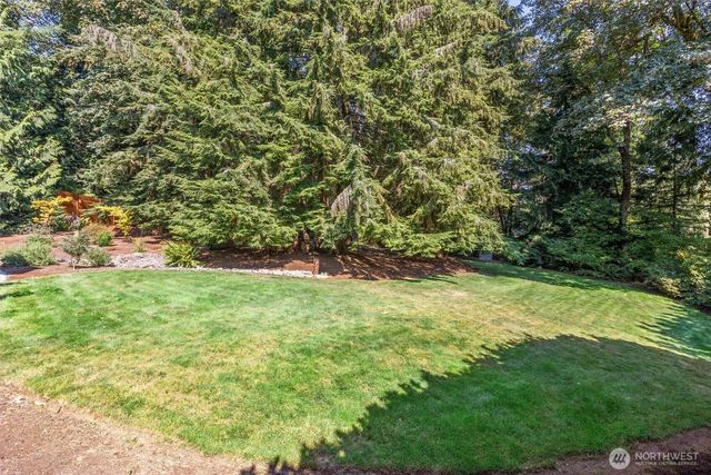 13022 205th Place SE, Issaquah, WA 98027