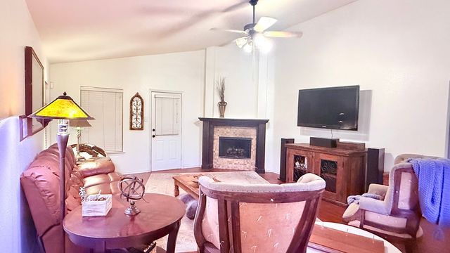 4625 Indian Rock Drive, Fort Worth, TX 76244