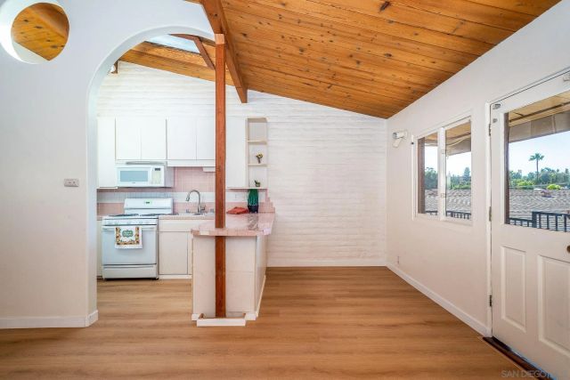 5931 Howell Dr 9, La Mesa, CA 91942