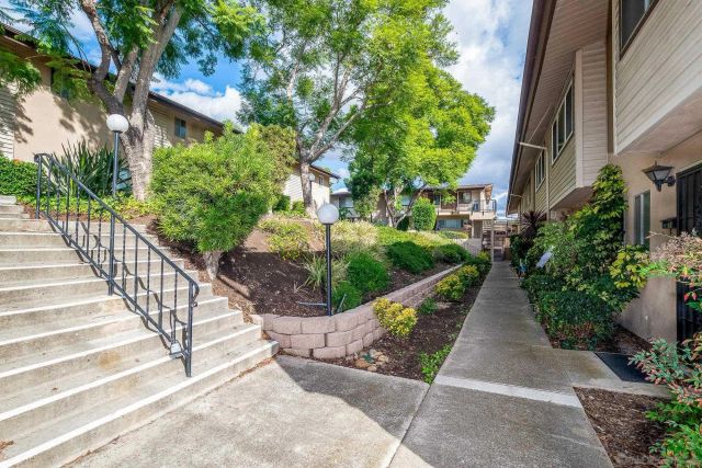 5931 Howell Dr 9, La Mesa, CA 91942