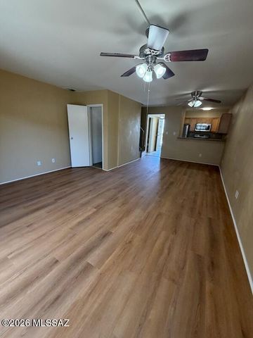 921 N Euclid Ave Unit 216, Tucson, AZ 85719