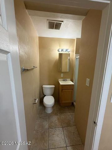 921 N Euclid Ave Unit 216, Tucson, AZ 85719