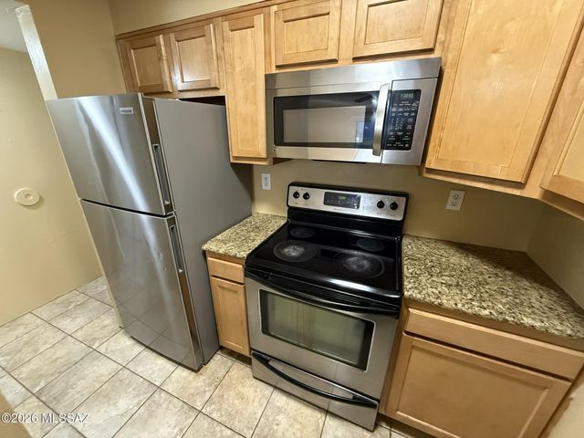 921 N Euclid Ave Unit 216, Tucson, AZ 85719