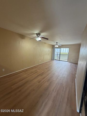 921 N Euclid Ave Unit 216, Tucson, AZ 85719