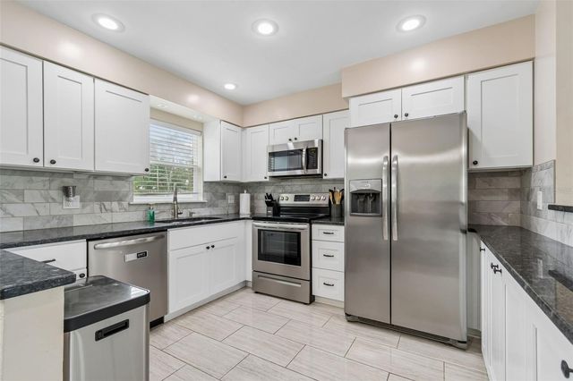 5501 82ND AVENUE N, Pinellas Park, FL 33781