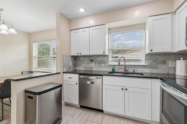 5501 82ND AVENUE N, Pinellas Park, FL 33781