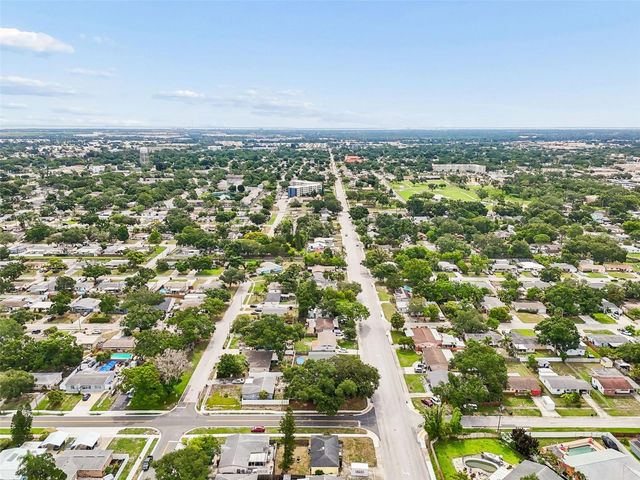 5501 82ND AVENUE N, Pinellas Park, FL 33781