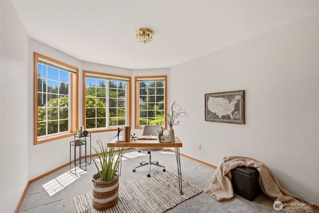 23232 SE 253rd Place, Maple Valley, WA 98038