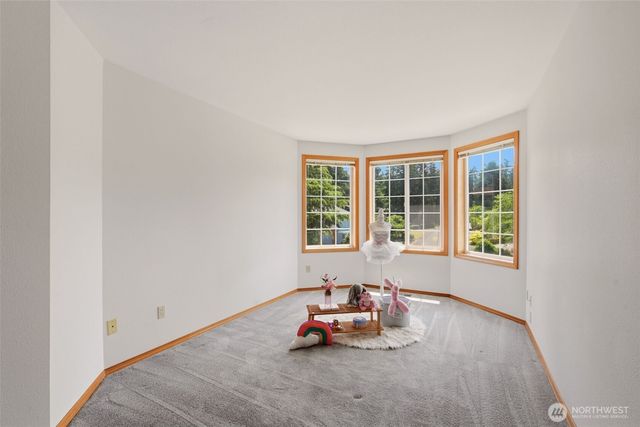 23232 SE 253rd Place, Maple Valley, WA 98038