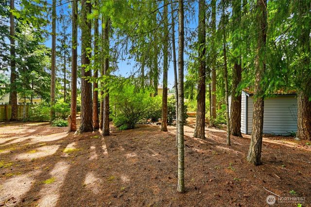 23232 SE 253rd Place, Maple Valley, WA 98038