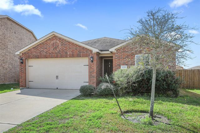 12201 Seacrest Lane, Texas City, TX 77568