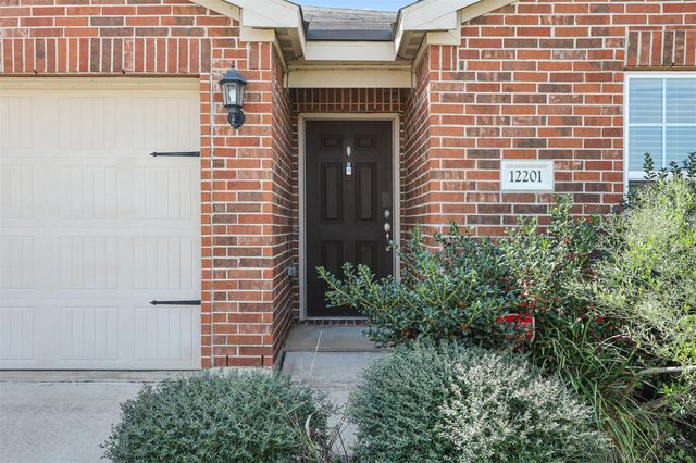 12201 Seacrest Lane, Texas City, TX 77568