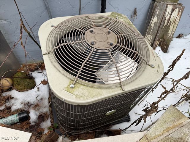 3985 Warner Street, Mogadore, OH 44260