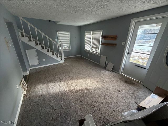 3985 Warner Street, Mogadore, OH 44260