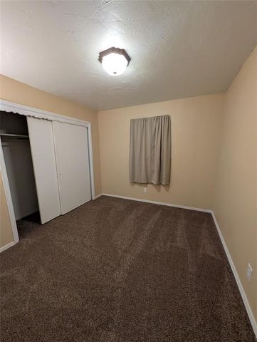 1404 Heather Lane, Moore, OK 73160