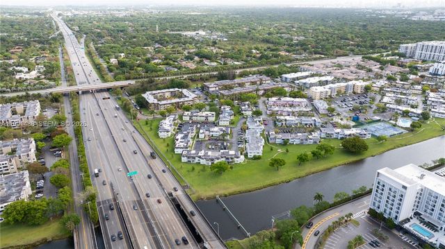 7483 SW 82nd St A308, Miami, FL 33143