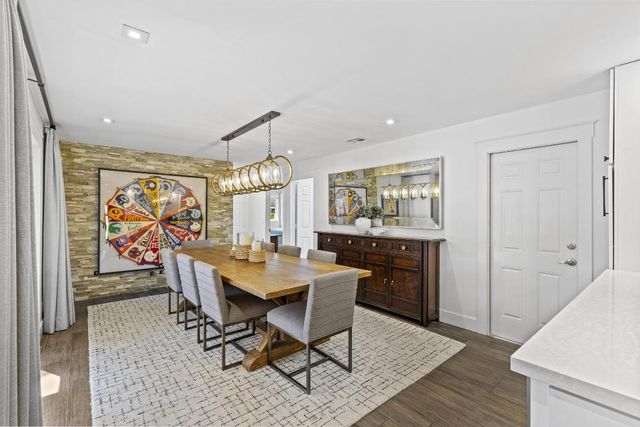 3544 Lakeview Drive, Delray Beach, FL 33445