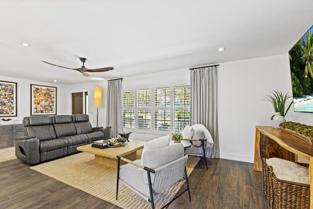 3544 Lakeview Drive, Delray Beach, FL 33445