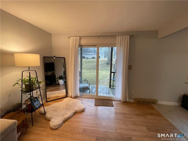 49 Carriage Path South 49, Milford, CT 06460
