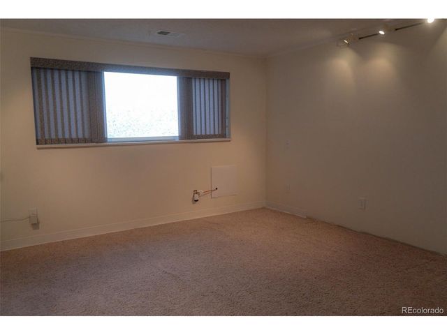 1540 S Troy St, Aurora, CO 80012