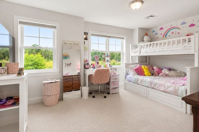 19 Lighthouse Ln, Westminster, MA 01473