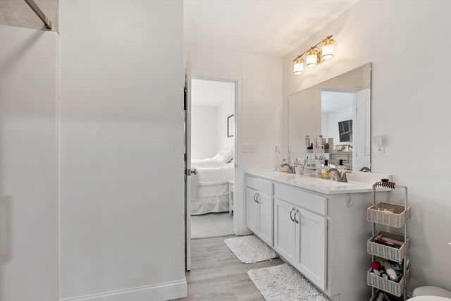 19 Lighthouse Ln, Westminster, MA 01473