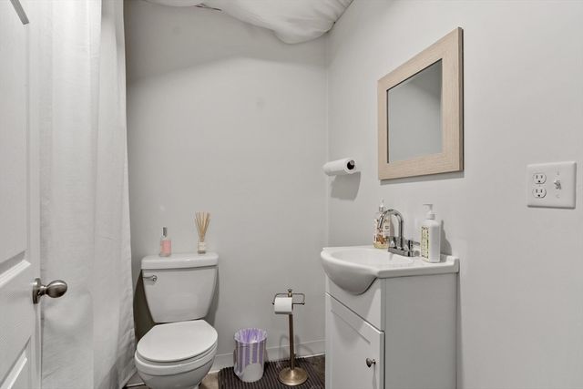 19 Lighthouse Ln, Westminster, MA 01473