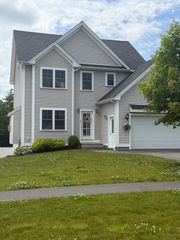 19 Lighthouse Ln, Westminster, MA 01473