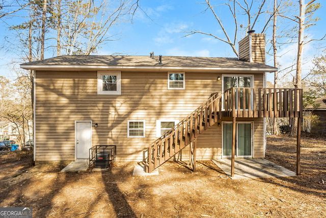 6985 Smoke Ridge Drive, Fairburn, GA 30213