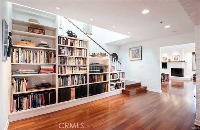 621 31st, Manhattan Beach, CA 90266