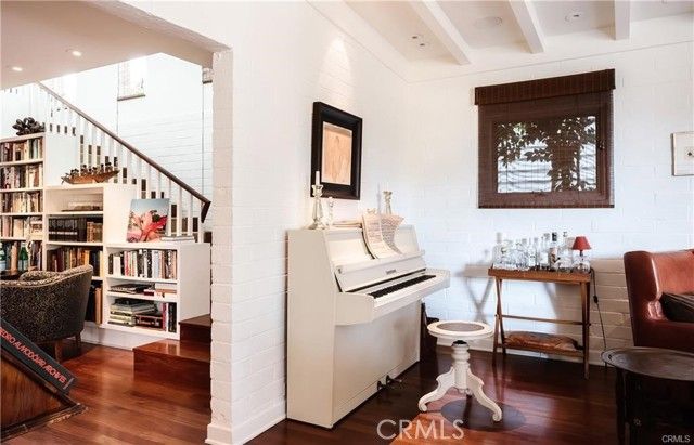 621 31st, Manhattan Beach, CA 90266