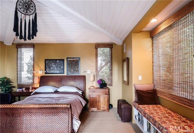 621 31st, Manhattan Beach, CA 90266