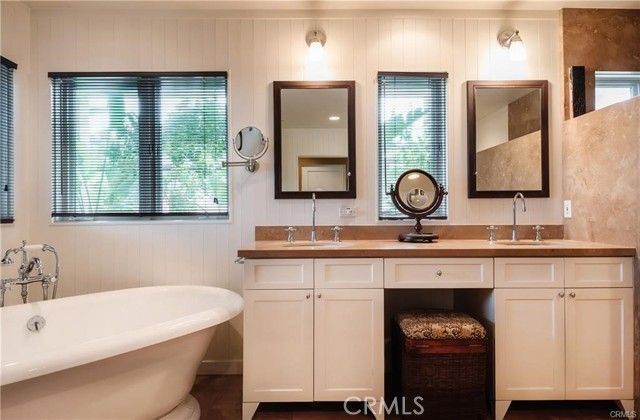 621 31st, Manhattan Beach, CA 90266