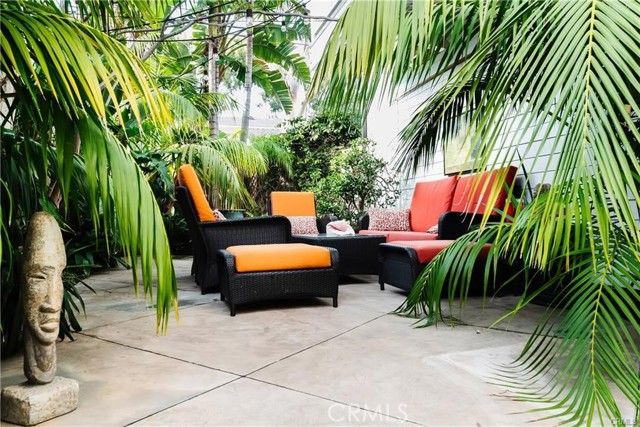 621 31st, Manhattan Beach, CA 90266