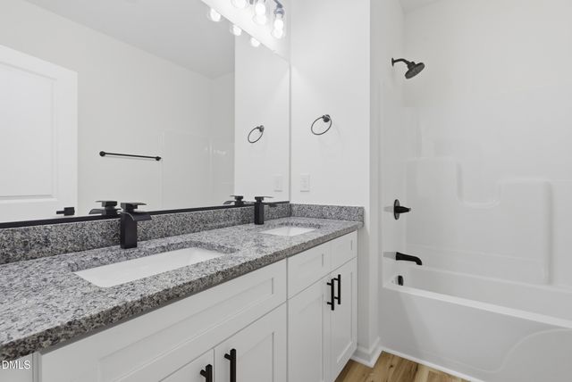 518 N Beaumont Avenue, Burlington, NC 27217