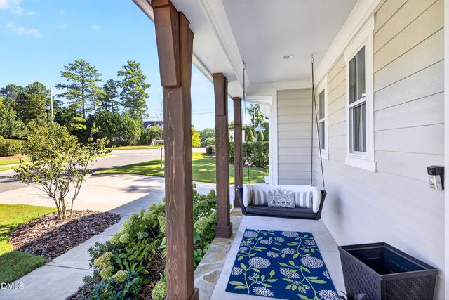 105 Sandmans Cove Place, Cary, NC 27513