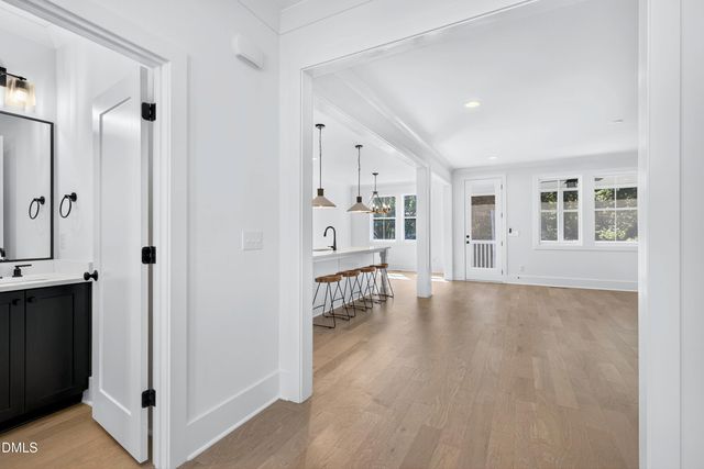 105 Sandmans Cove Place, Cary, NC 27513